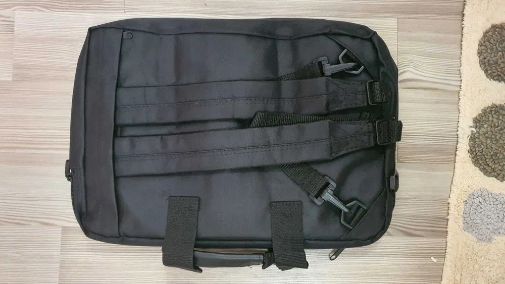 Geanta laptop convertibila in rucsac