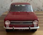 FIAT 124 Mащаб 1:18 Triple 9 Метал