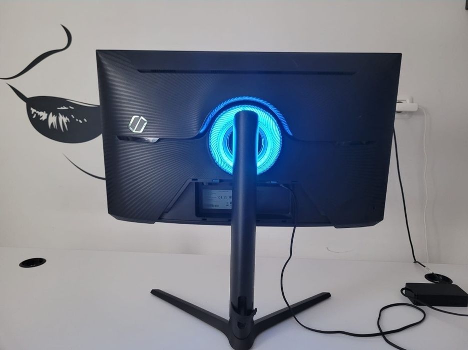 Monitor Gaming Samsung Odyssey G7 S28AG702NU