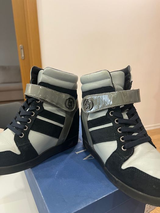 Sneakersi cu platforma Armani Jeans masura 38