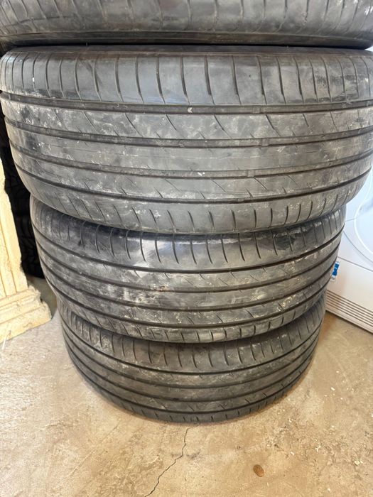 Vand anvelope de vara