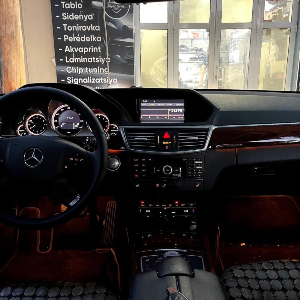 Mercedes Benz W212 E350 4 Matic