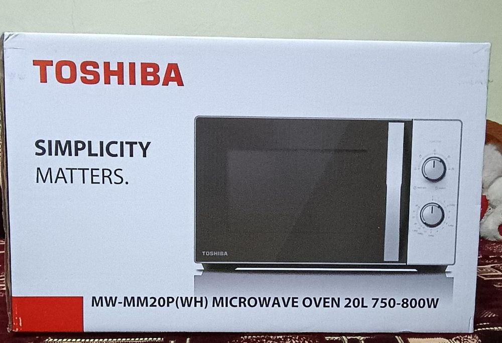 Cuptor microunde Toshiba