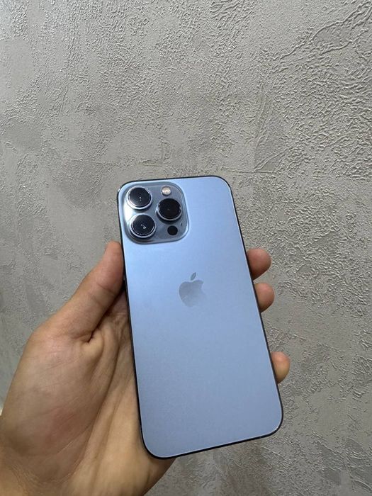 Iphone  13 Pro  blue