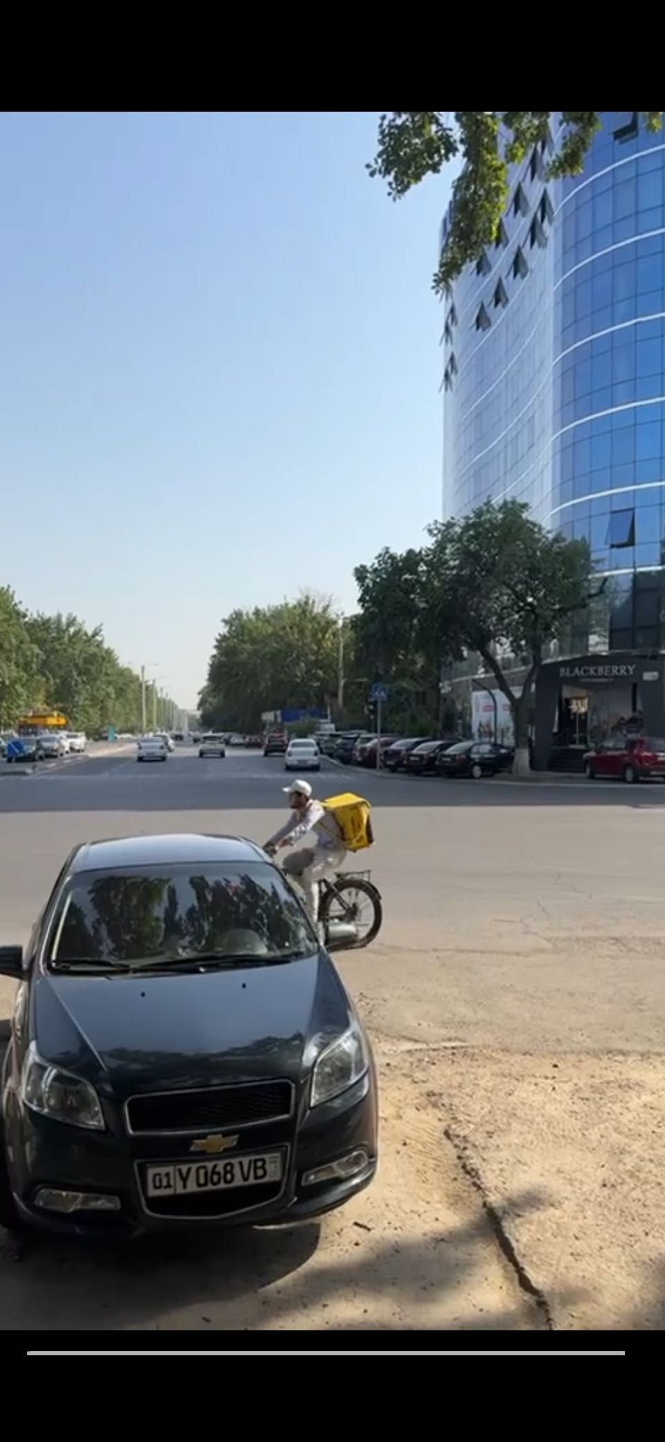 Аренда нежилое помещение 17 квадратов в доль первой линии