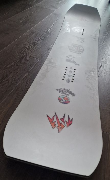 Placa Snowboard JONES TWEAKER 156 cm