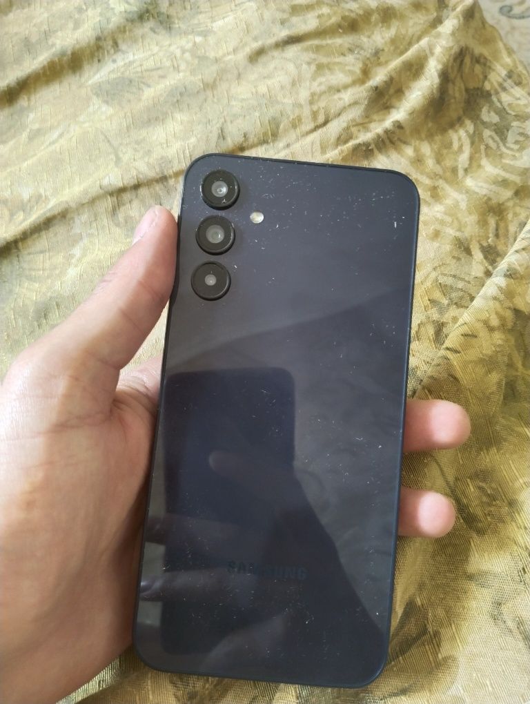 SAMSUNG Galaxy A15
