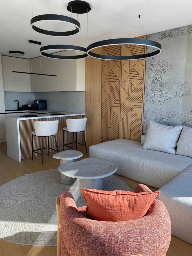 Дава се под наем Двустаен апартамент в Варна, Бриз - 72 кв.м за 1150 € - Снимка #6