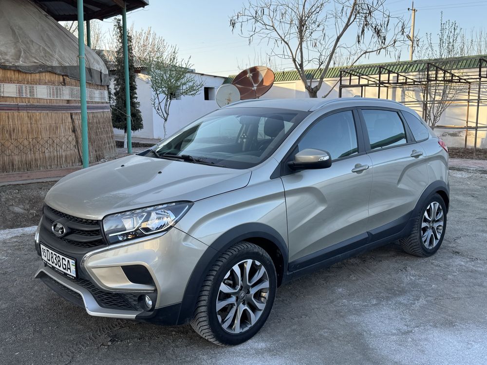 Lada Xray Cross автомобили сатылады