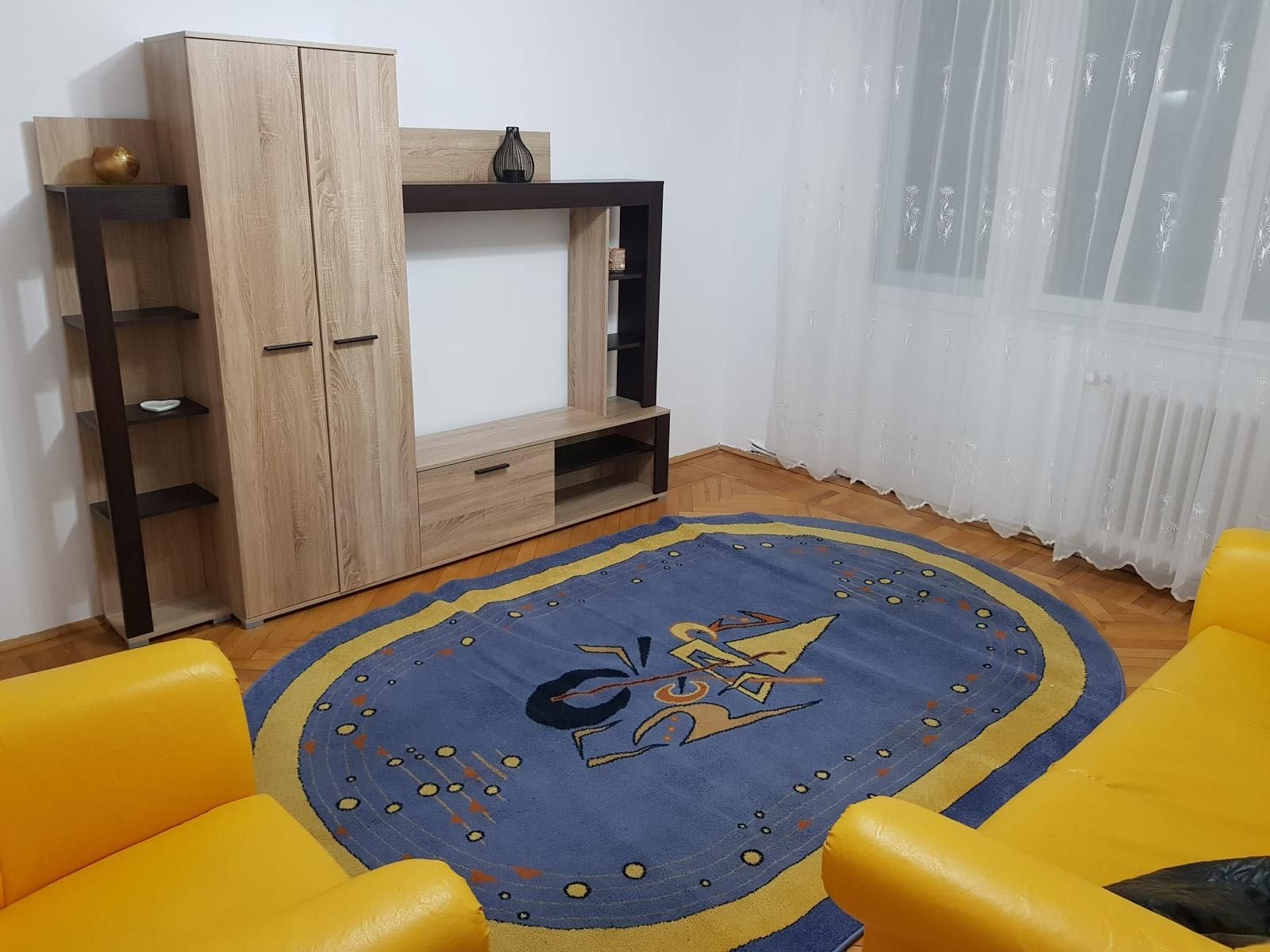 Apartament de închiriat