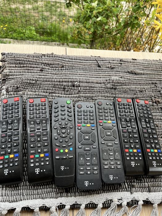 Samsung Modele telecomenzi si altele