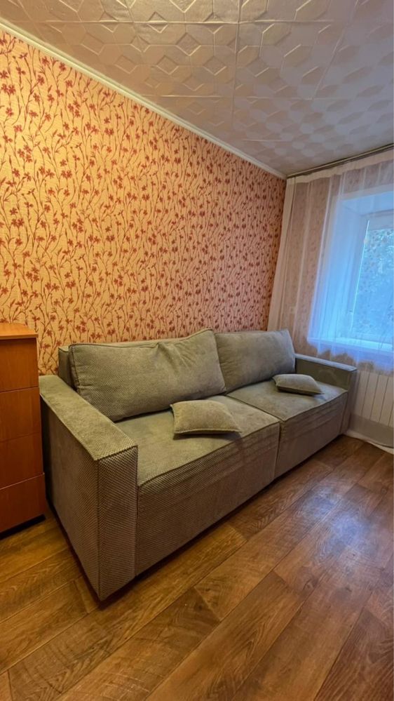 Продам диван. В отличном состоянии.