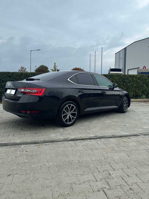 Skoda Superb 1.6 TDI / 120 к.с. / 2018 г. / DSG /