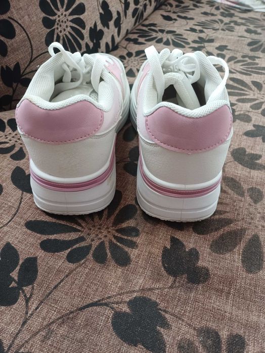 Кецове   Tendenz