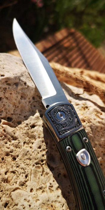 Briceag automat clona Buck 110 Hunter, cutit vanatoare, pescuit