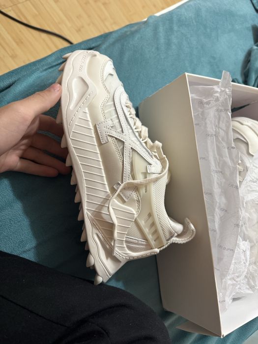 off white odsy-1000