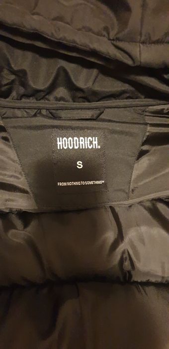 Vând geaca hoodrich