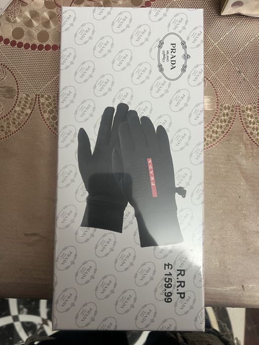 Manusi Dama si Barbati