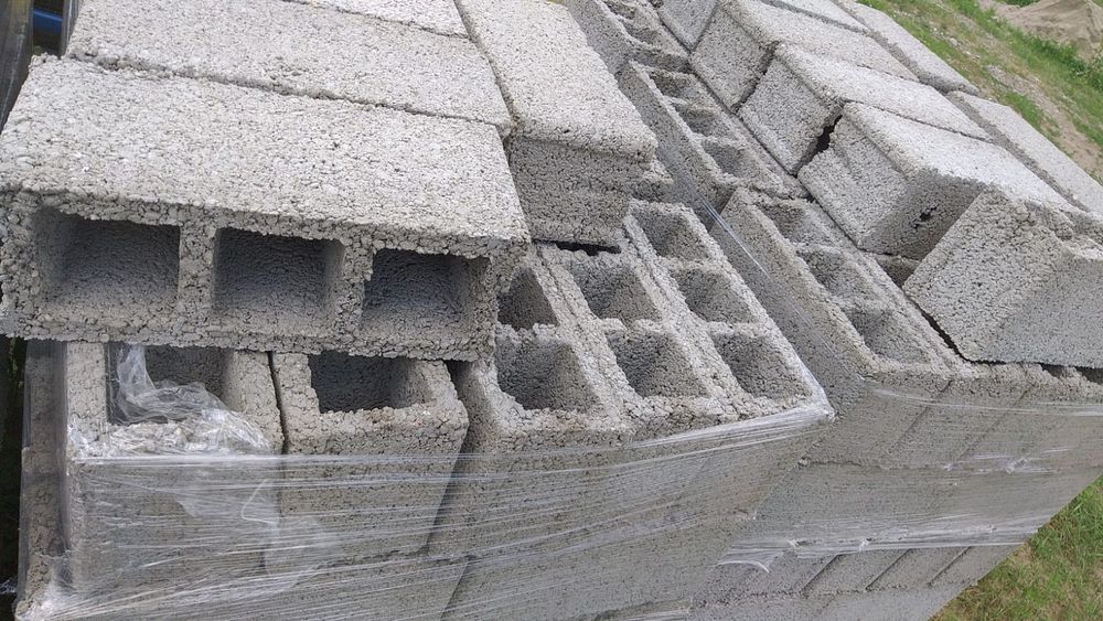 Bolțari beton  foarte buni pentru construcții