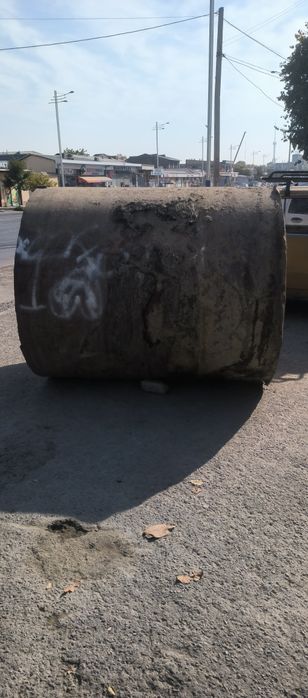 Sisterna bochka sotiladi 2 tonna +