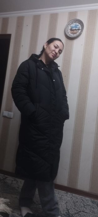 Куртка жап-жаңа, вообще киілмеген.