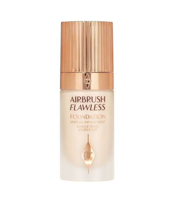 Fond de ten Airbrush Flawless Charlotte Tilbury, 30 ml