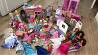 Lot de jucarii Barbie cu hainute si accesorii