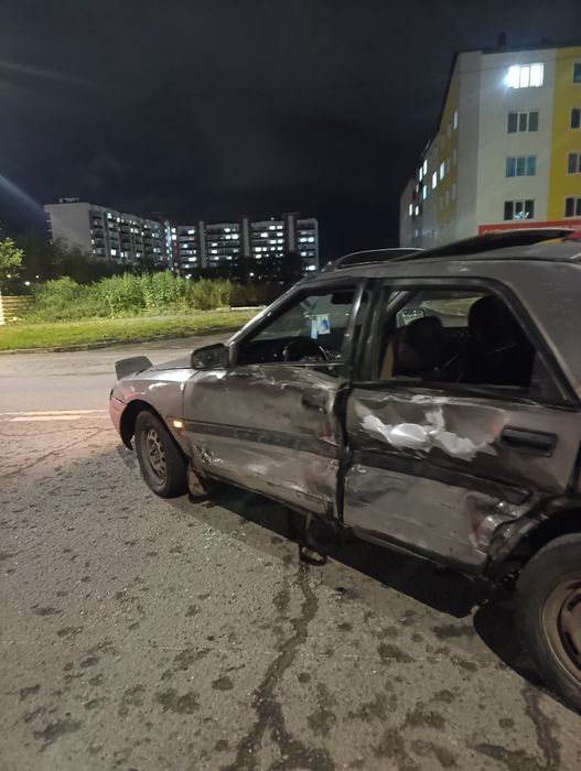 Мазда 323 на запчасти