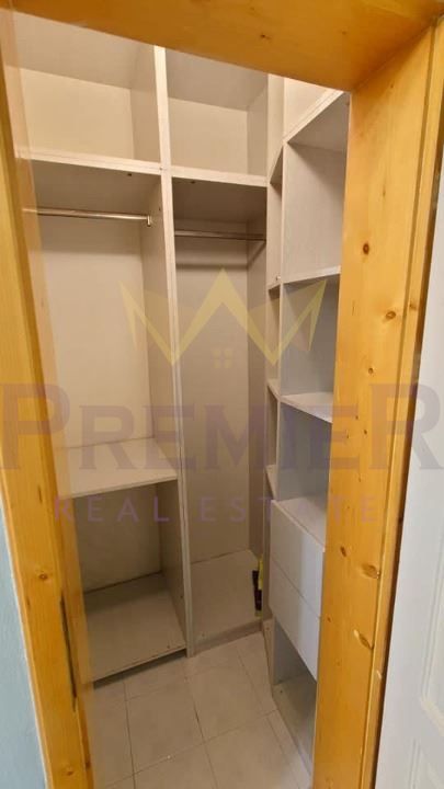3-стаен в Варна-Чаталджа площ 130 цена 1000