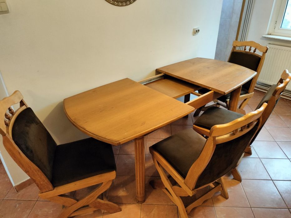 Set masa extensibila (L160-200 latime 90) cu scaune fixe cu tapiserie
