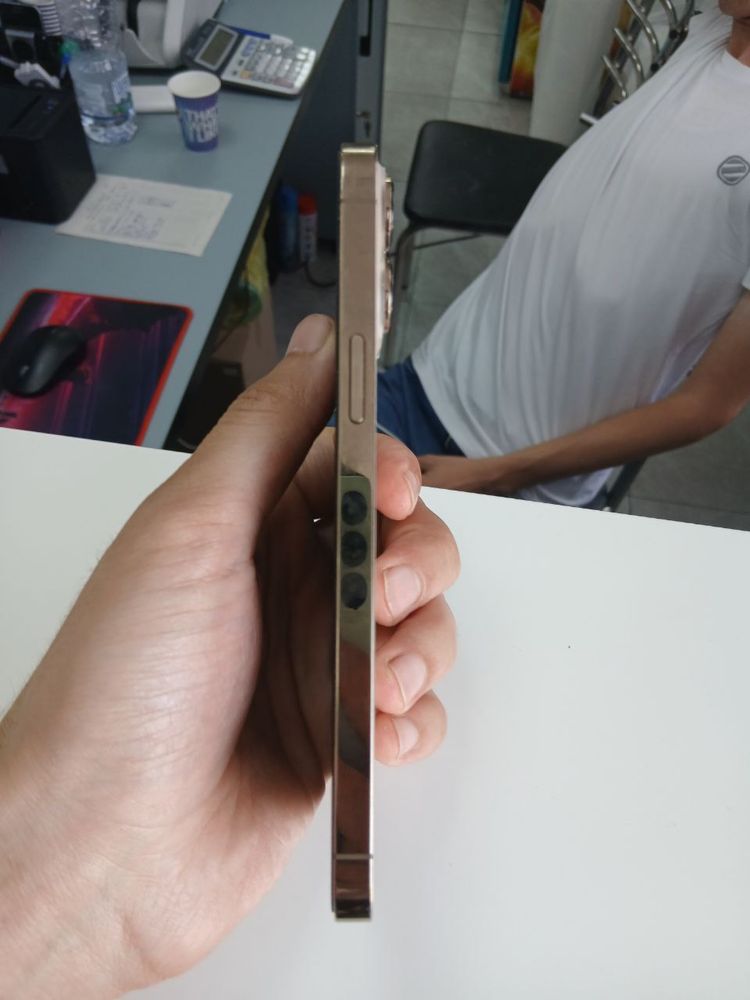 Srochna iphone 13 pro max sotiladi xolati ideal aybi umuman yoq