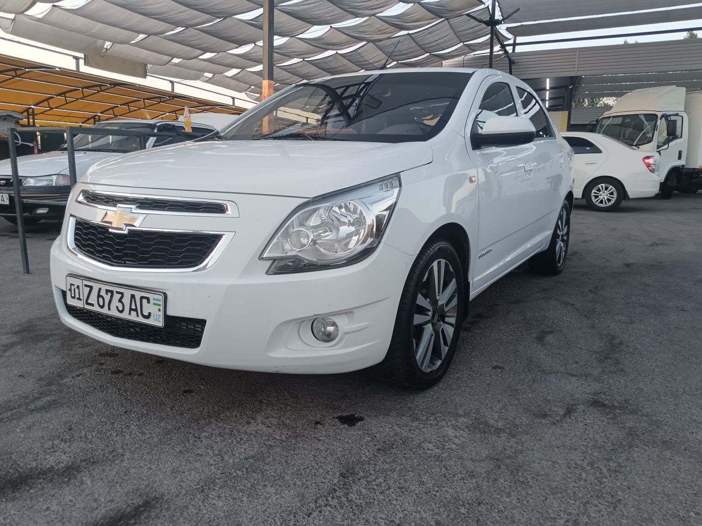 Автомобиль кобальт