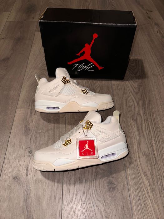 Jordan 4