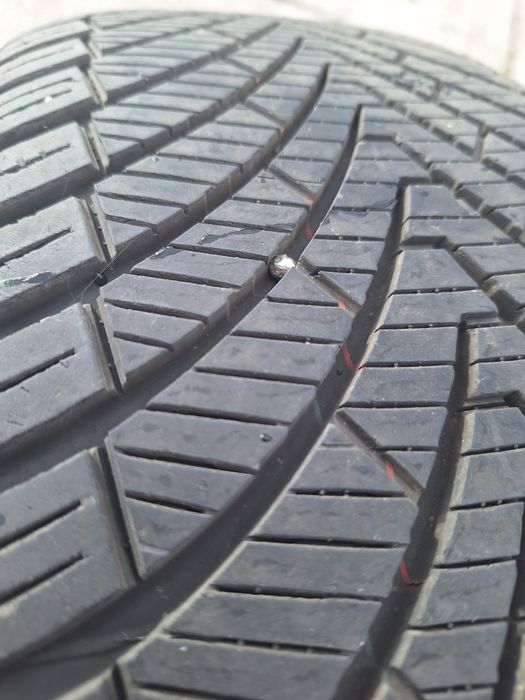 2 Броя Гуми Kumho Solus HA32 265/60 R18 114 V DOT 2322