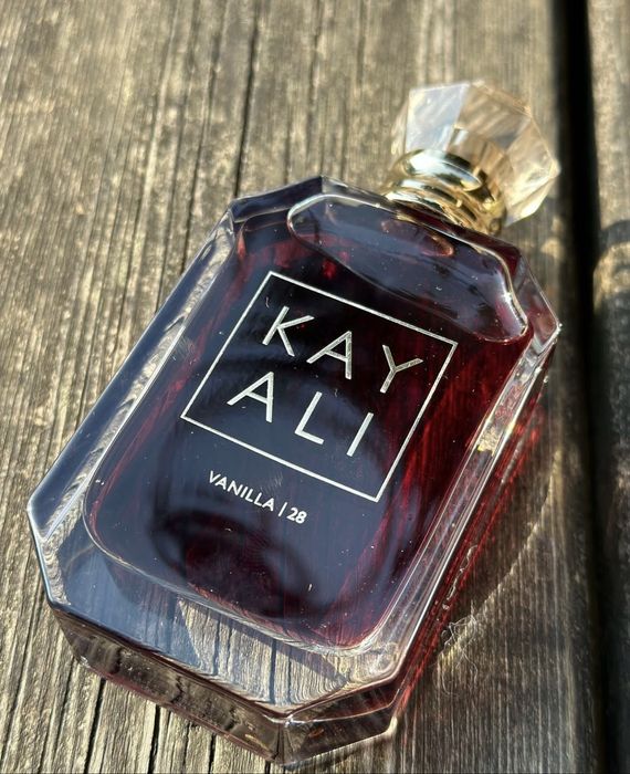 Kayali vanilla 28