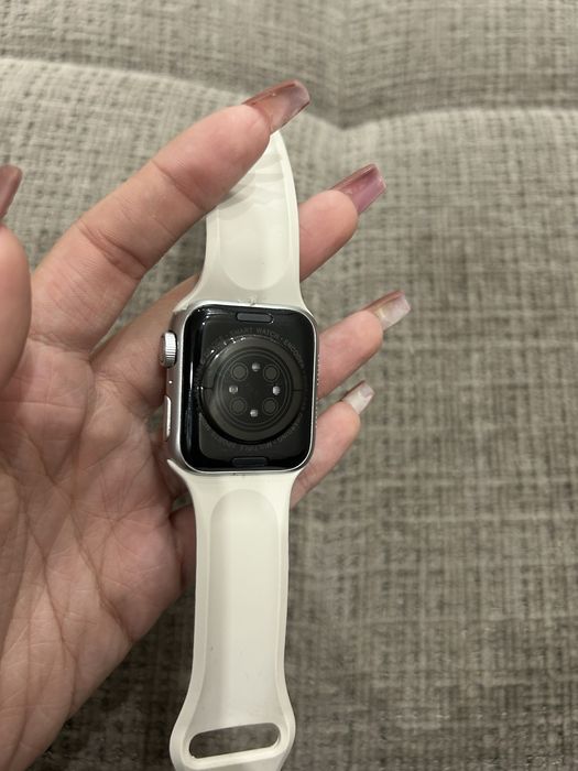 Смарт часовник apple watch 40mm
