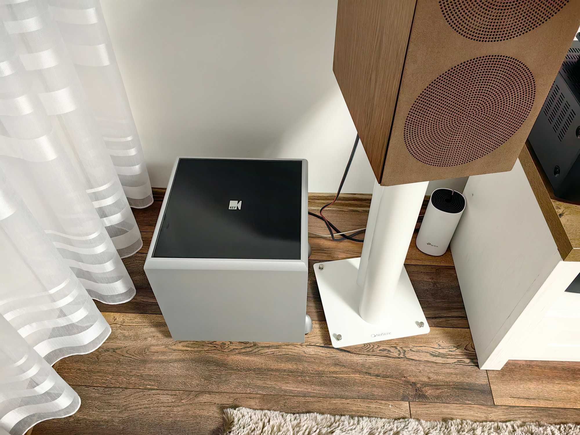 KEF PSW 2010 Активен  Subwoofer