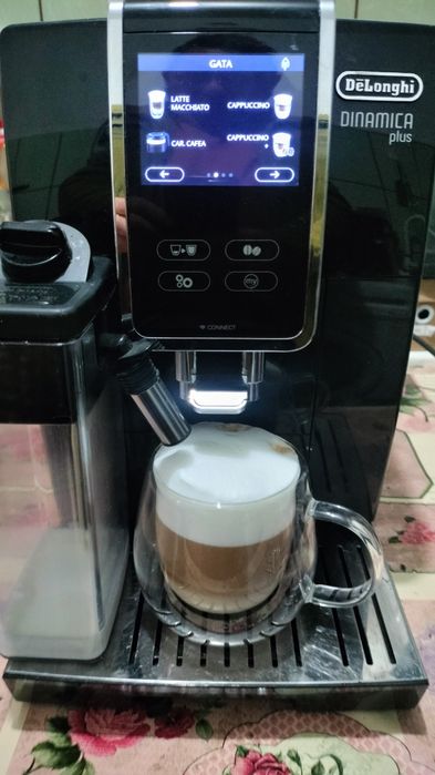 Expresor cafea DeLonghi dinamica plus