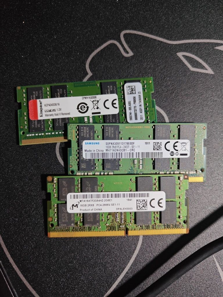 Memorie RAM DDR4 16 GB diverse