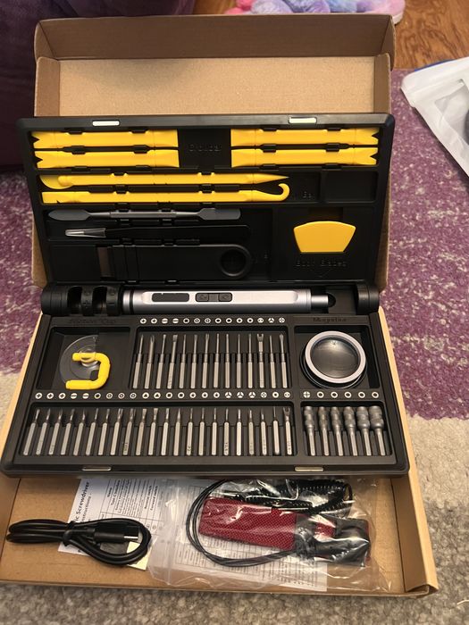 Аккумулярная отвертка для точных работ Набор отверток