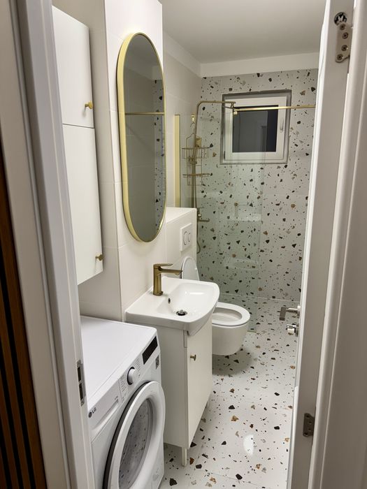 Garsonieră de închiriat, DRISTOR, lângă metrou, bloc MIXT