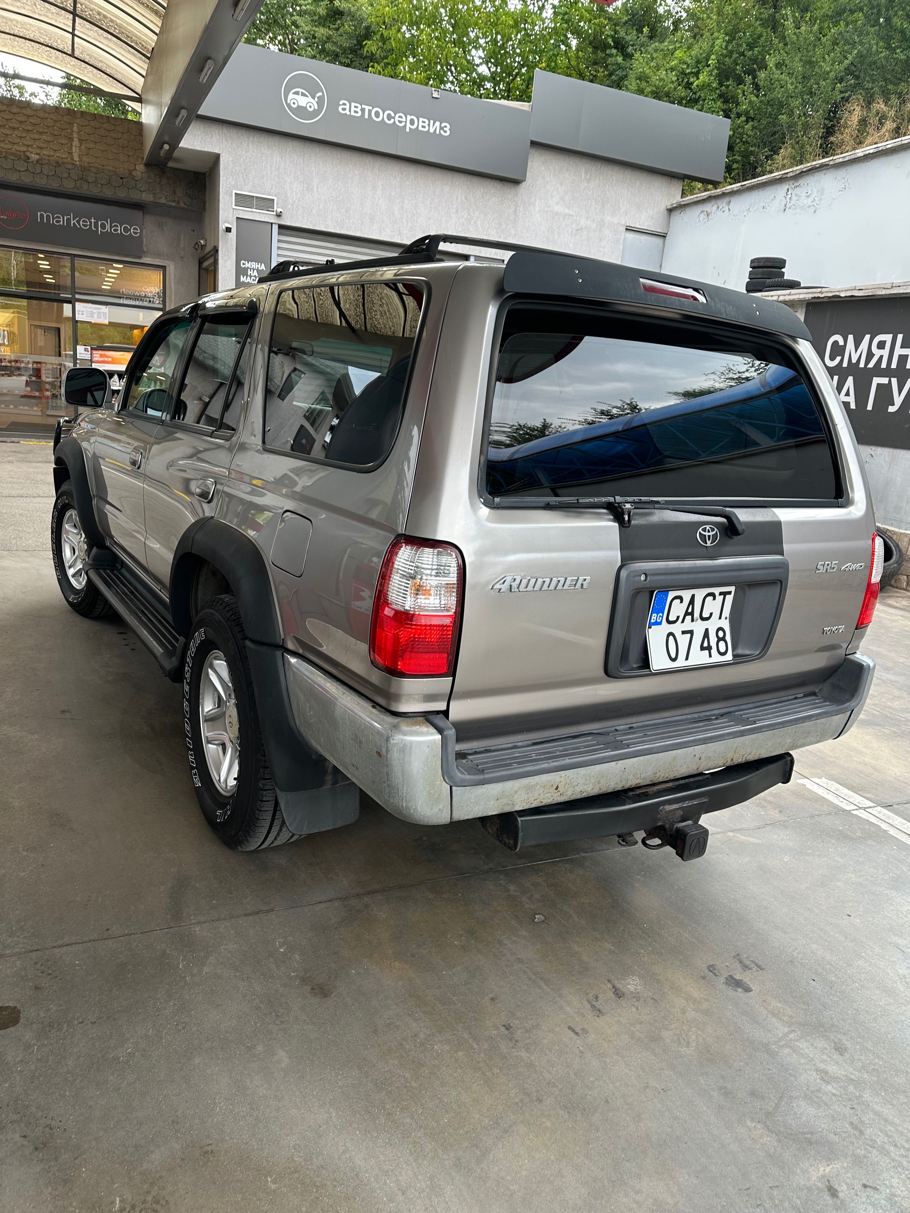 TOYOTA 4 runner, 2001