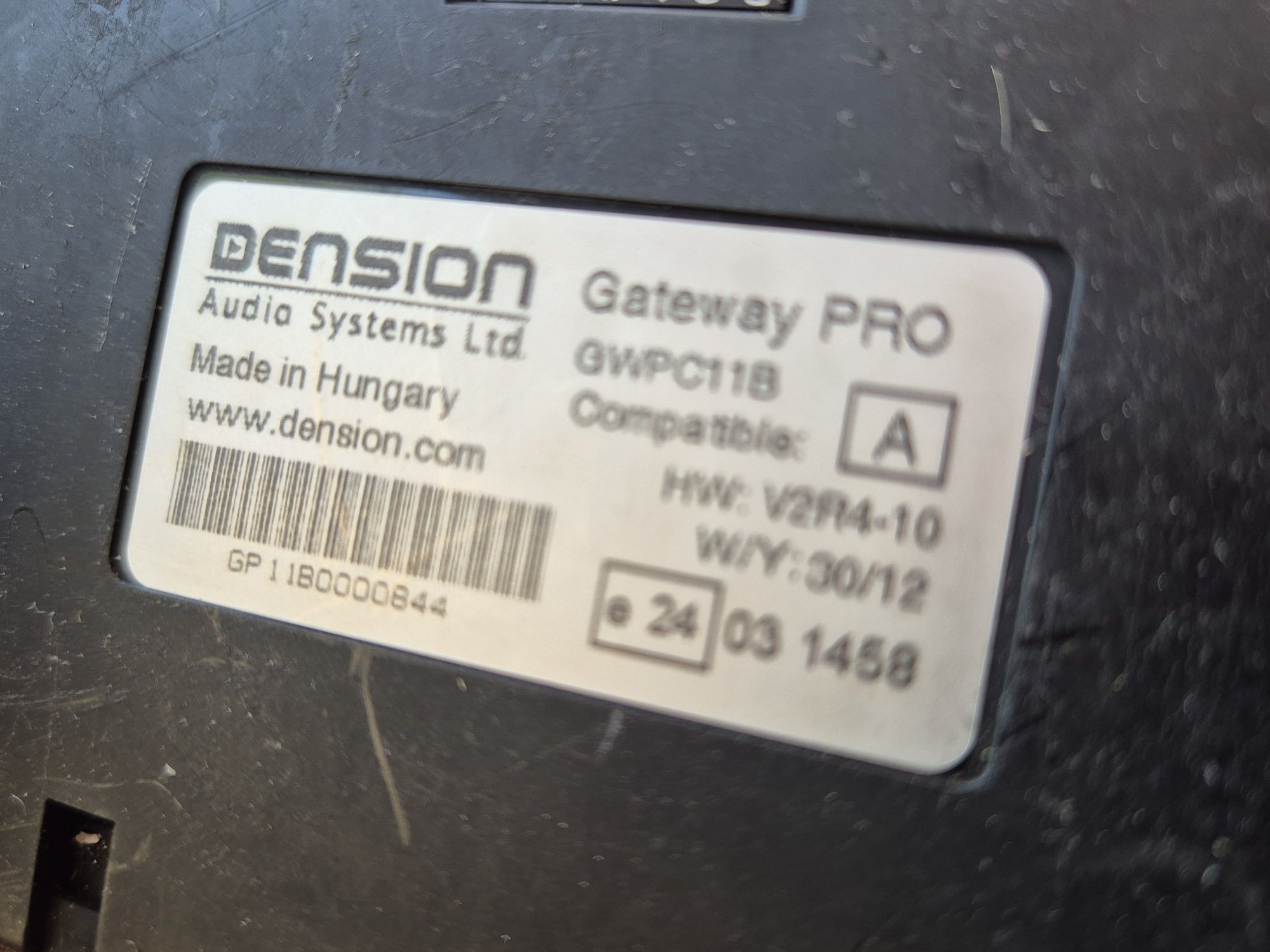 Bluetooth адаптор Dension Gateway pro BT Volkswagen.