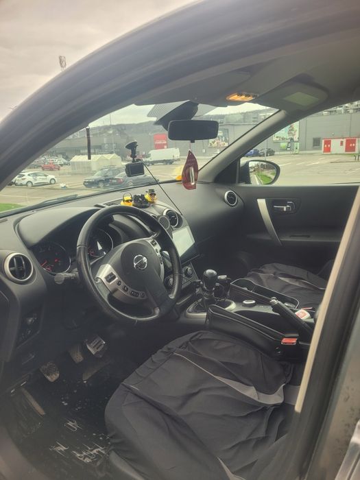 Nissan qashqai j10