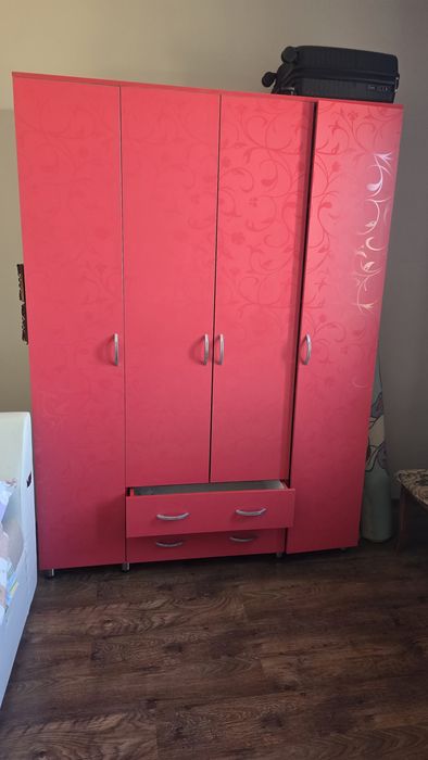 Продам детскую мебель