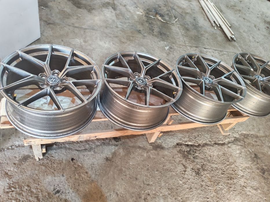 Продам диск на Тайоту Камри