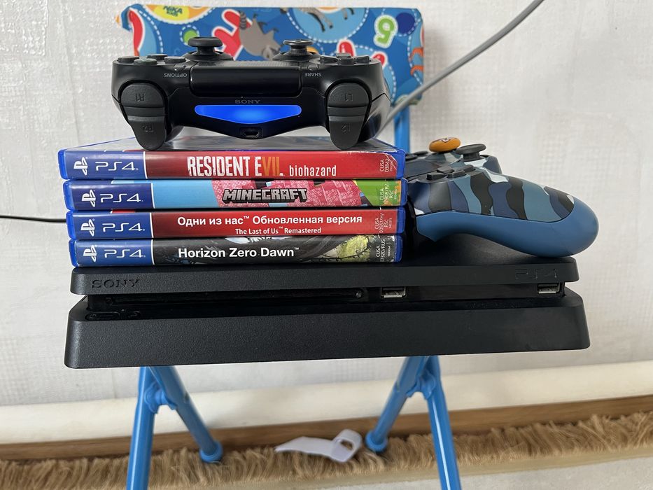 Продам пс4 слим 500гб
