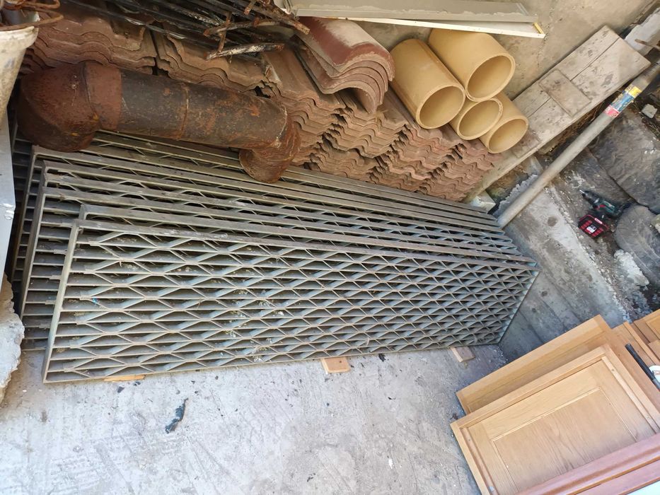 Gratare din fier galvanizate