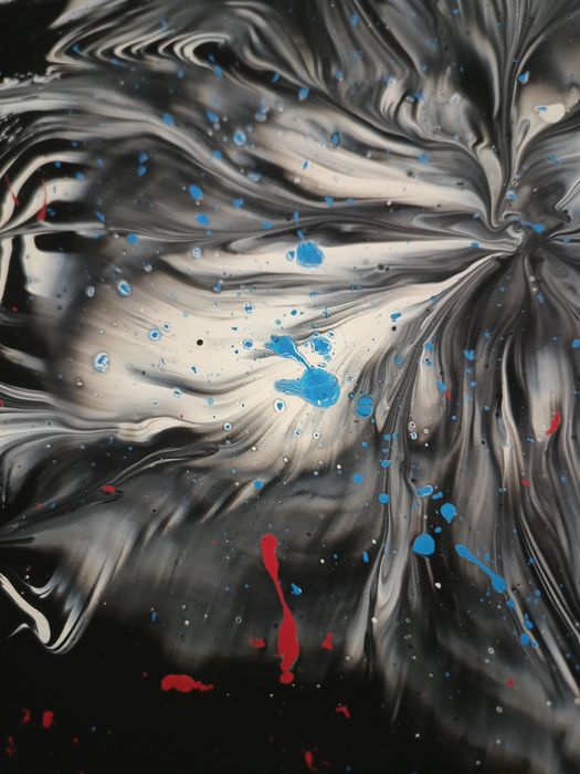 Картина рисувана със акрилни бои