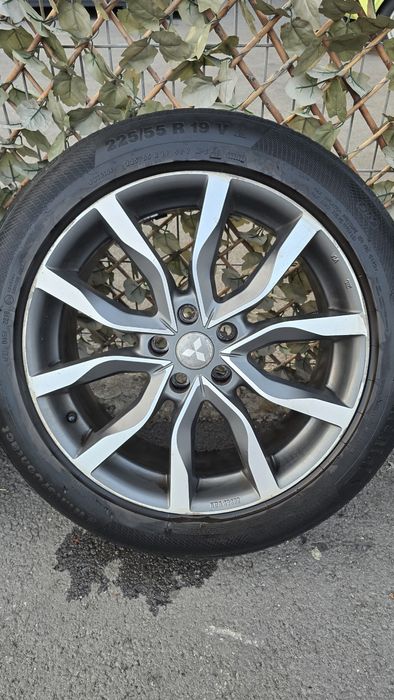 Titlu: Jante Mitsubishi R19 + anvelope 225/55/19 M+S